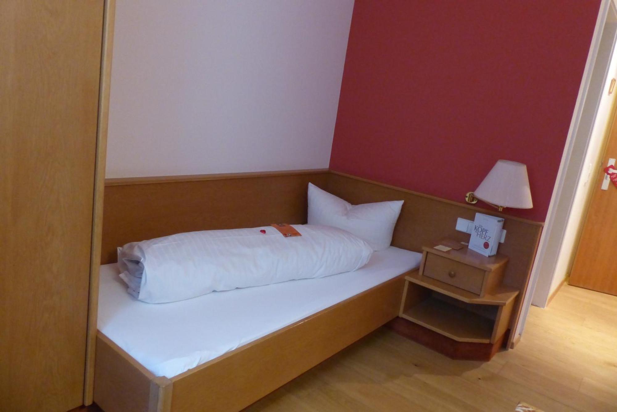 Hotel Herrmann Münsingen Eksteriør billede